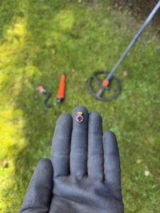 handy im fluss wiedergefunden