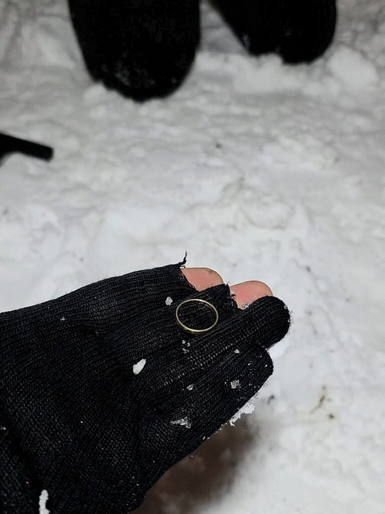 Metalldetektor Schnee Spielplatz Ehering